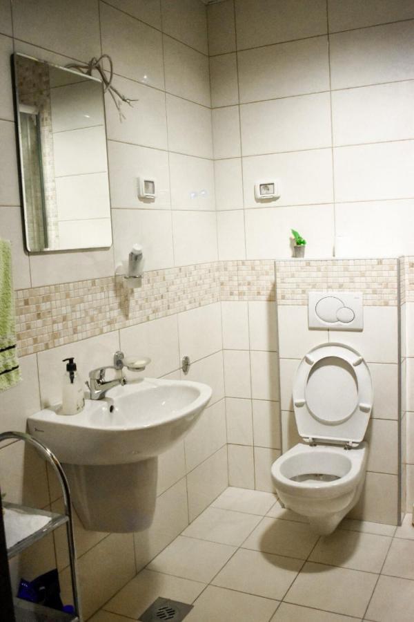 Apartman Sara 2 Podgorica Exterior foto